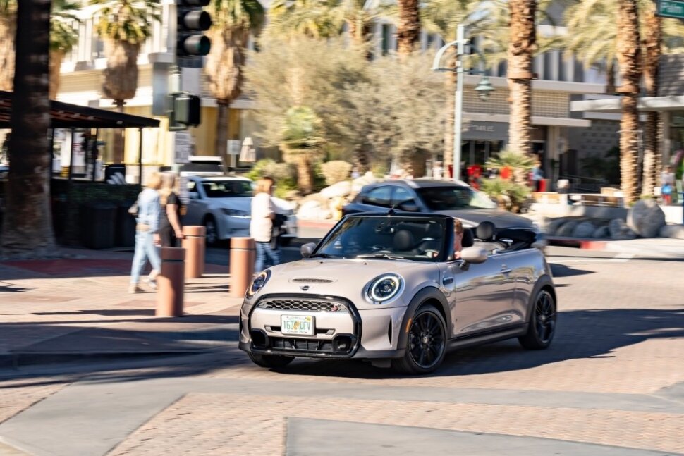 How Better Driving Habits Make Urban Travel Easier